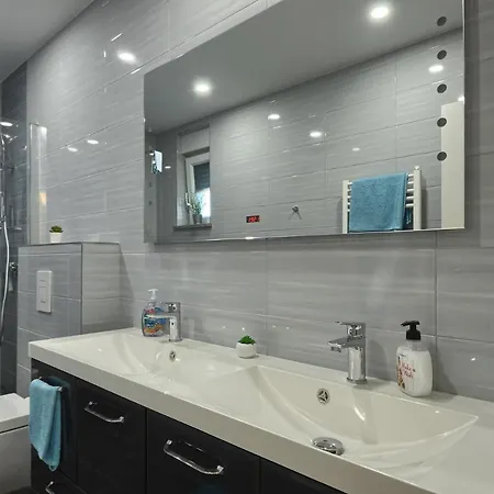 Anna Barbariga, New 2022 Luxurious With Private Pool! Villa