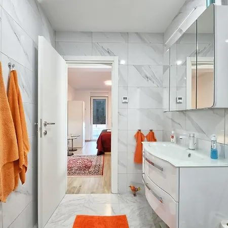 Anna Barbariga, New 2022 Luxurious With Private Pool! Barbariga