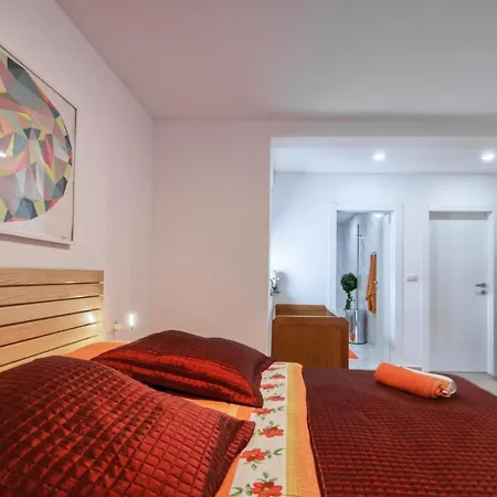 Anna Barbariga, New 2022 Luxurious With Private Pool! Villa Barbariga