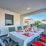 Villa Anna Barbariga, Luxury Villa With Private Pool In Croatia